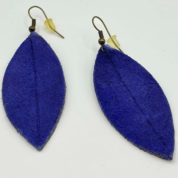 Blue Leaf Earrings - Picture 3 of 3